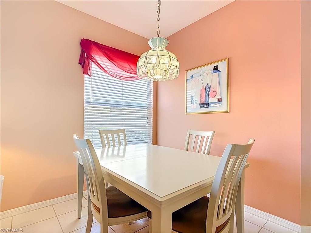 6930 Huntington Lakes CIR 104 photo 13
