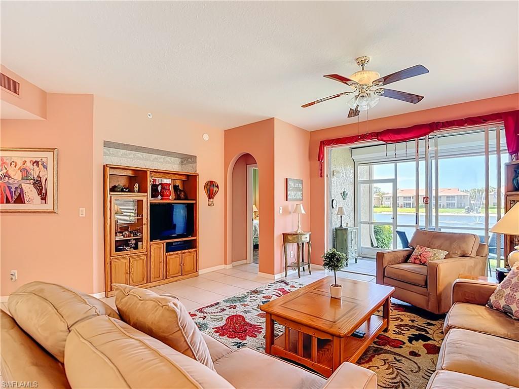 6930 Huntington Lakes CIR 104