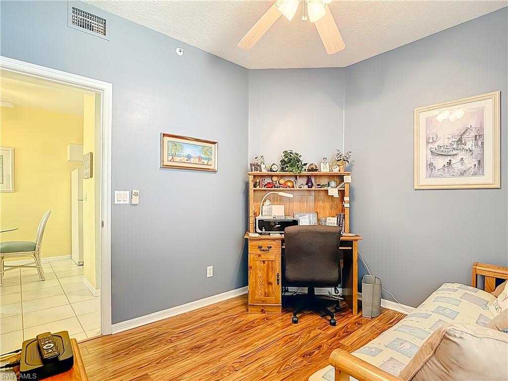 6930 Huntington Lakes CIR 104 photo 21