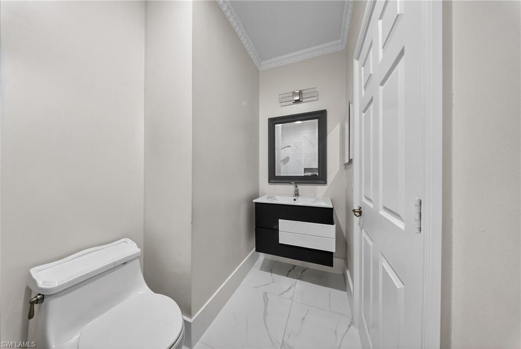 9730 Springlake CIR photo 24