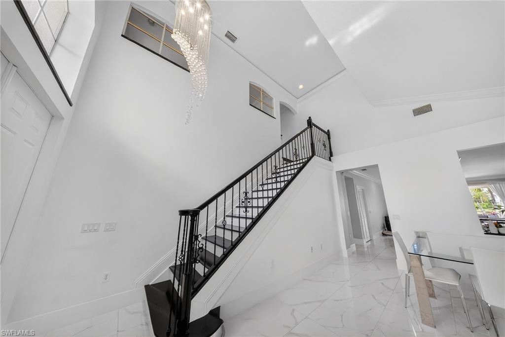 9730 Springlake CIR photo 14