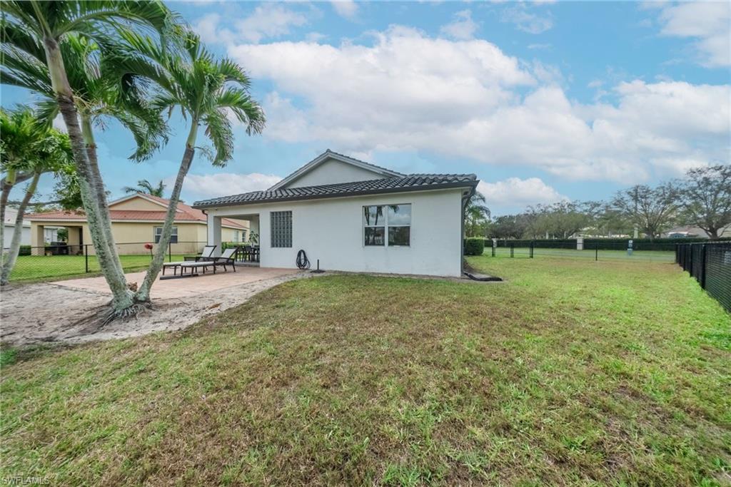 9730 Springlake CIR photo 35