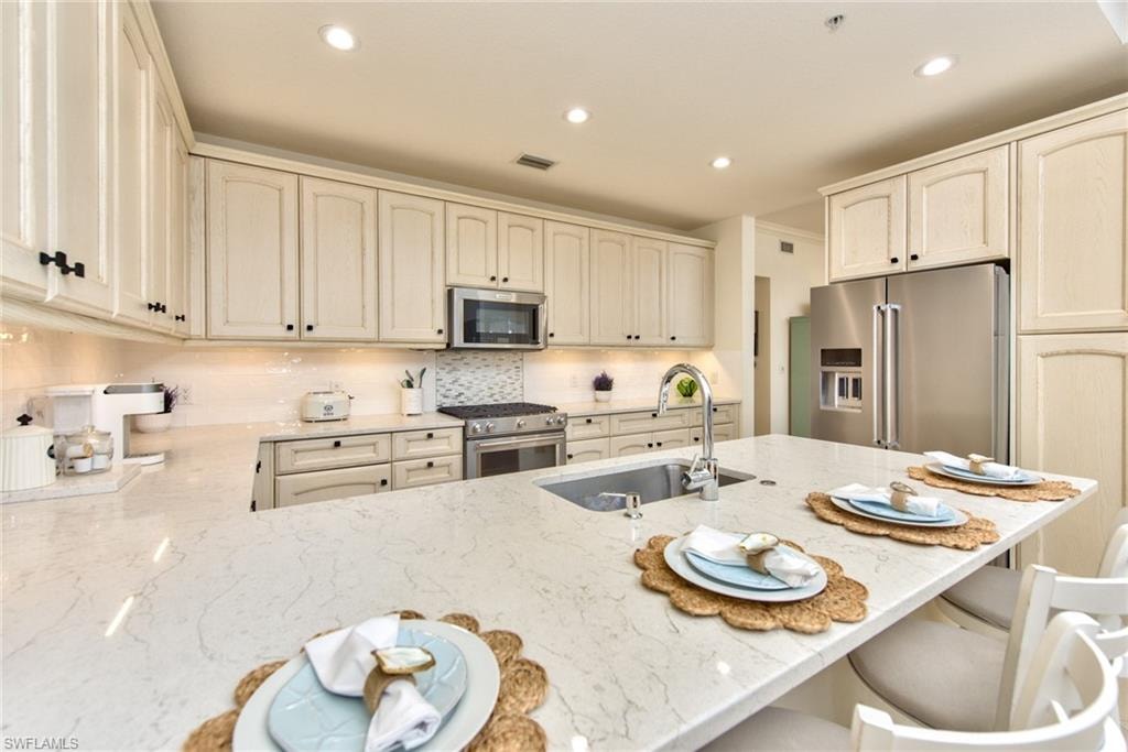 9242 Tesoro LN 1-102 photo 6