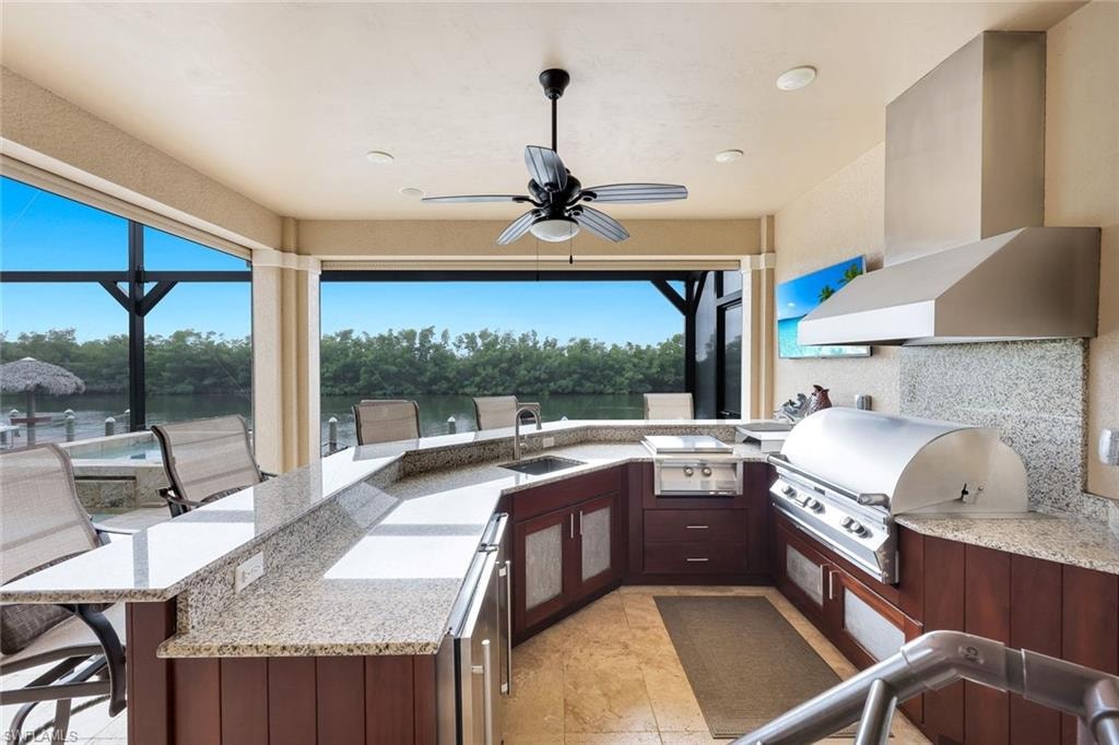 Summer Kitchen & Bar