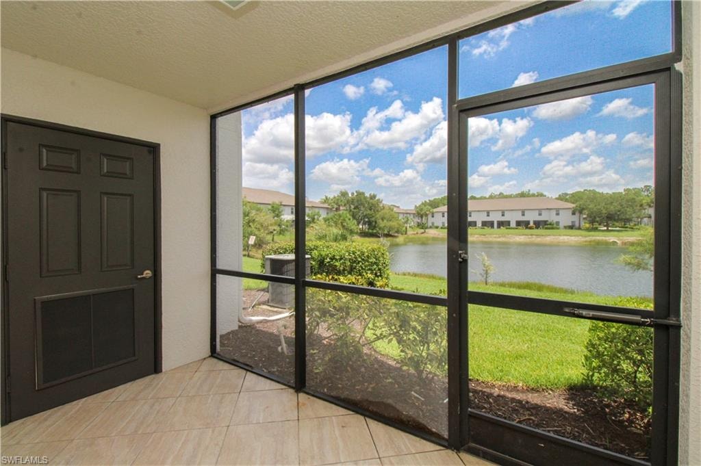 9051 Gervais CIR 1503 photo 16