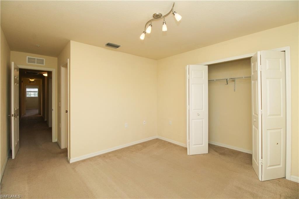 9051 Gervais CIR 1503 photo 26