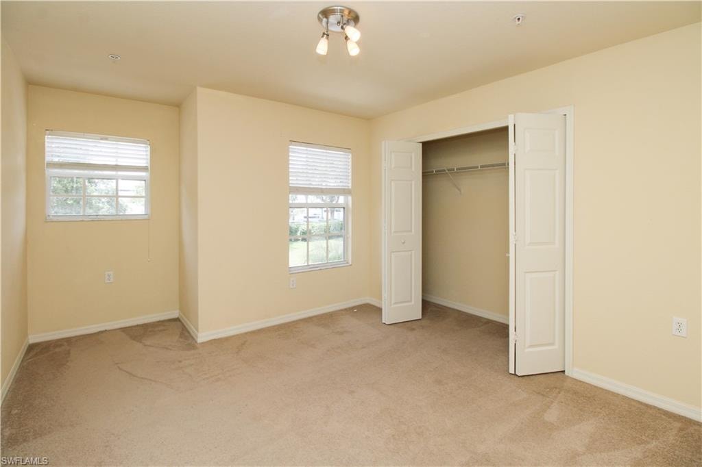9051 Gervais CIR 1503 photo 32