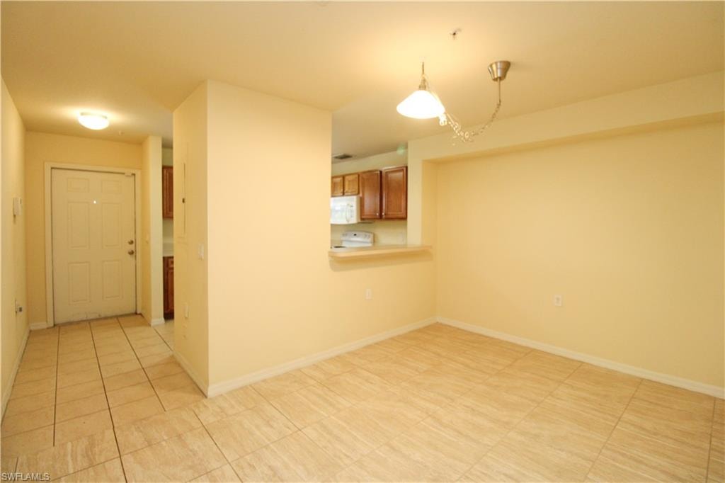 9051 Gervais CIR 1503 photo 9