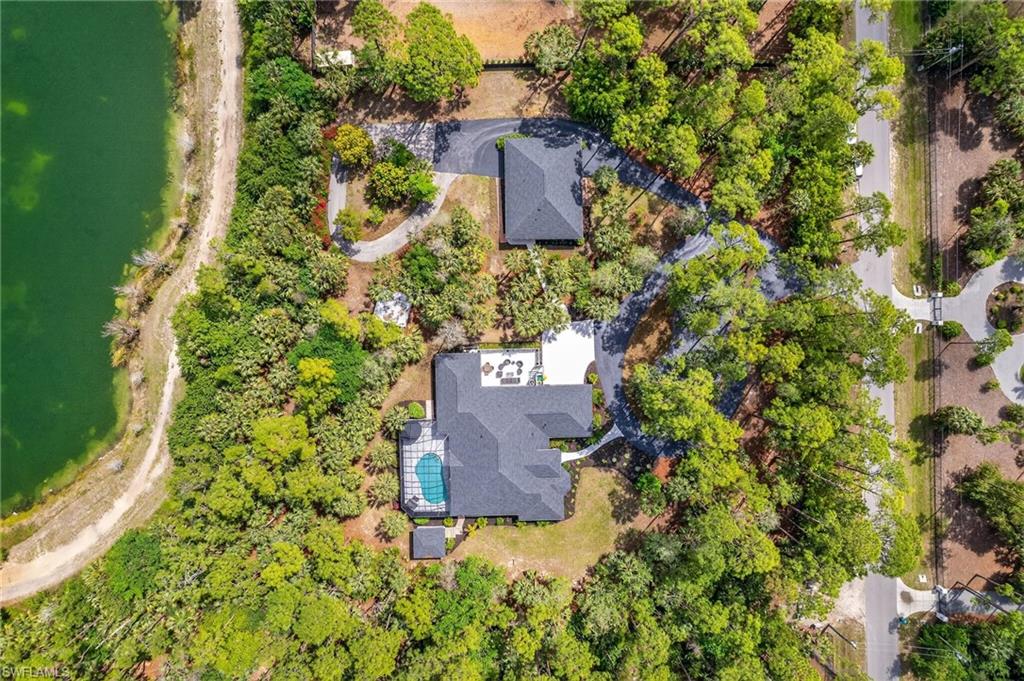 2.5 acre square lot:  331' x331' best use of land space!