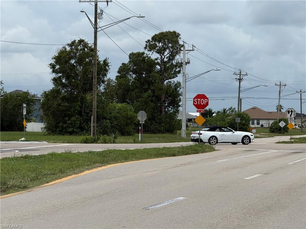 1527 NW 15th TER photo 8