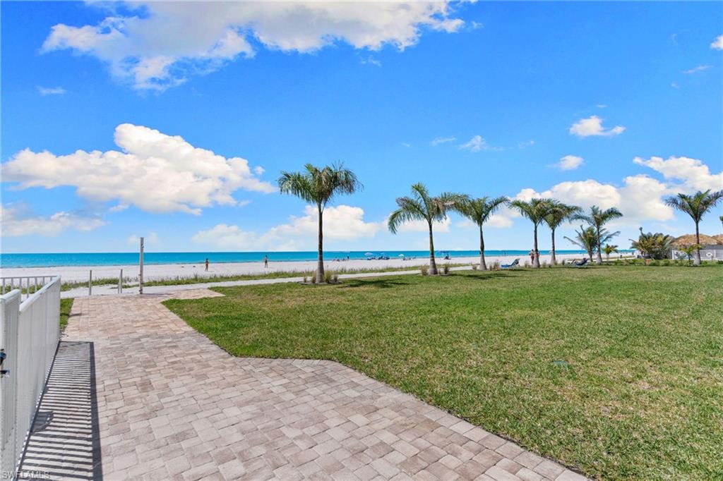 5000 ESTERO BLVD 305 photo 27