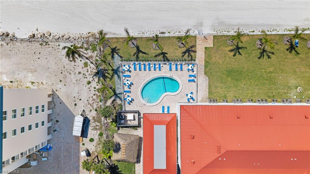 5000 ESTERO BLVD 305 photo 30