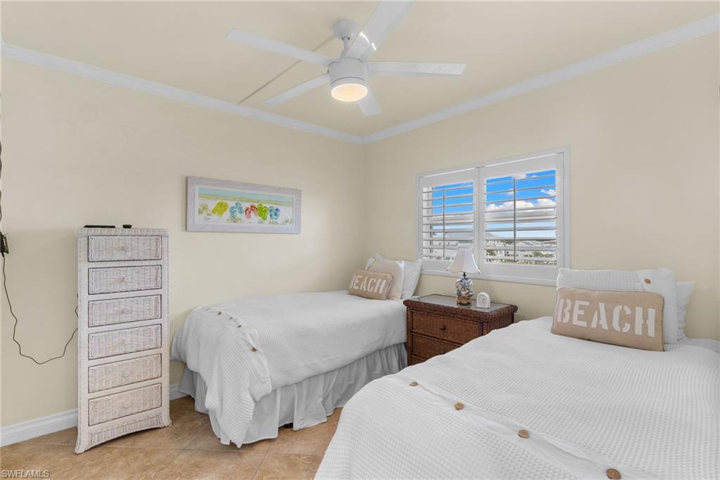 5000 ESTERO BLVD 305 photo 18