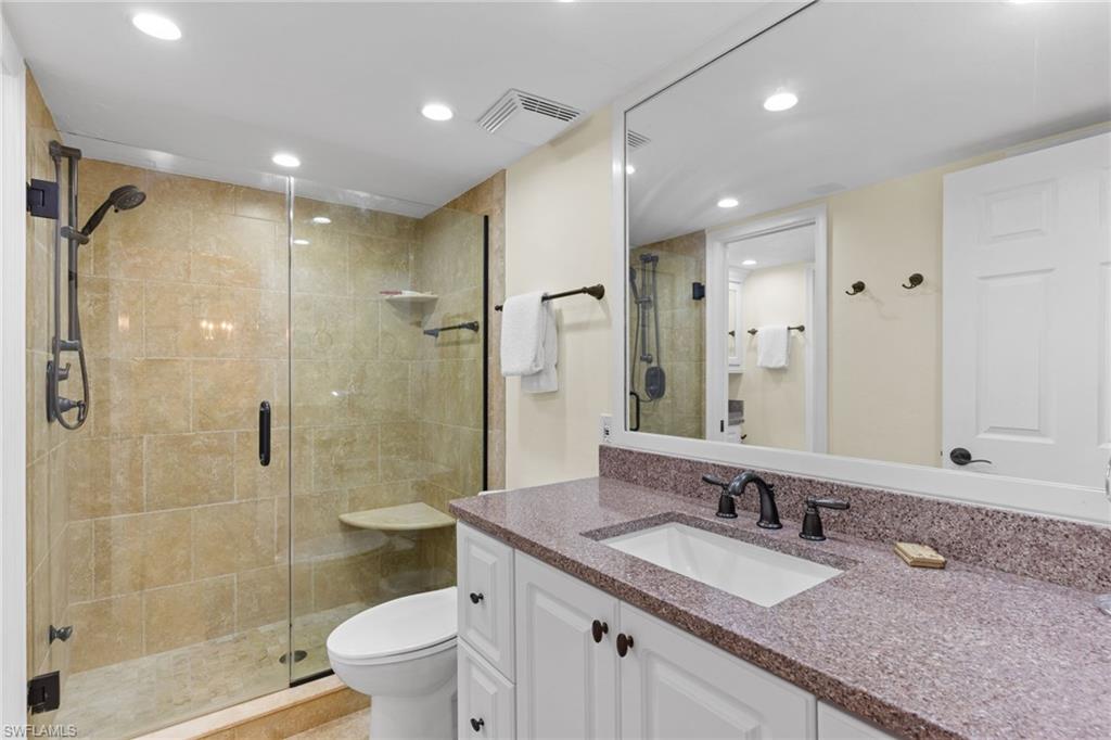 5000 ESTERO BLVD 305 photo 19