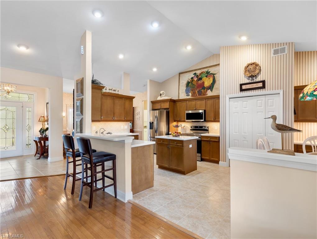15567 Caloosa Creek CIR photo 9