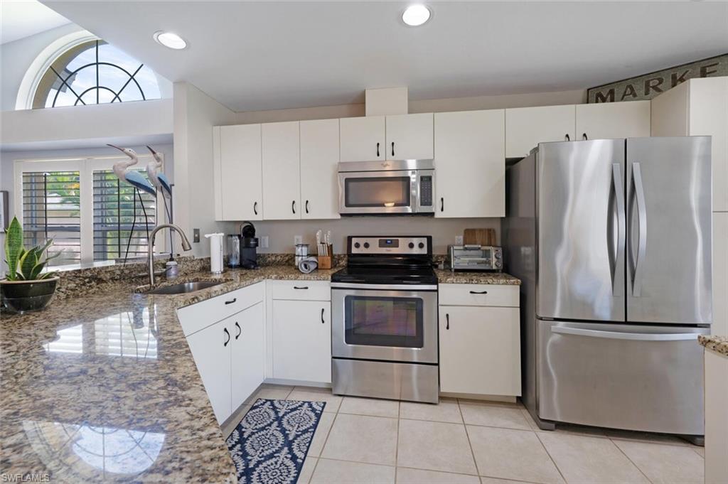 641 Saint Andrews BLVD 108-1 photo 13