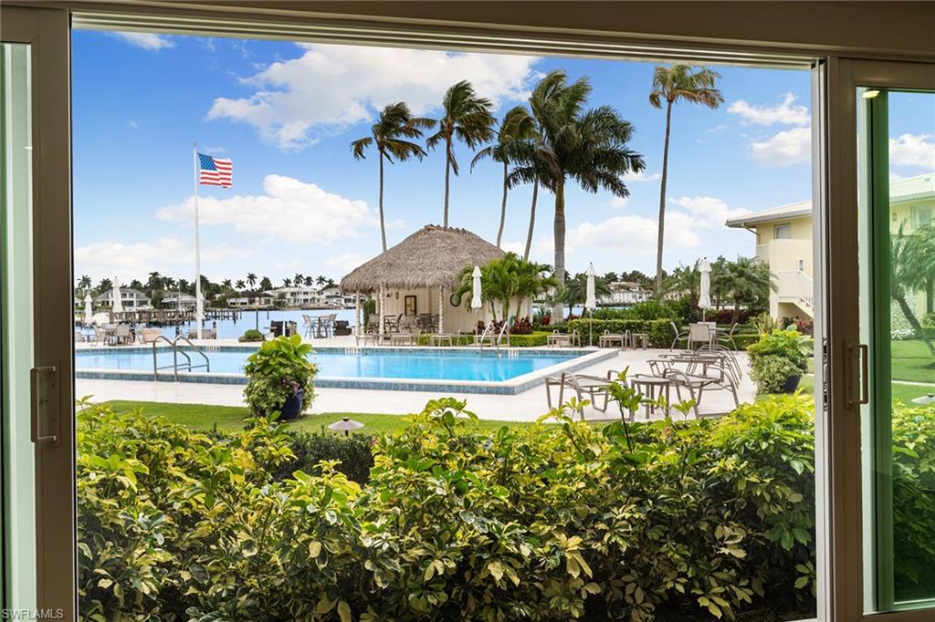 2850 Gulf Shore BLVD N 106 photo 23
