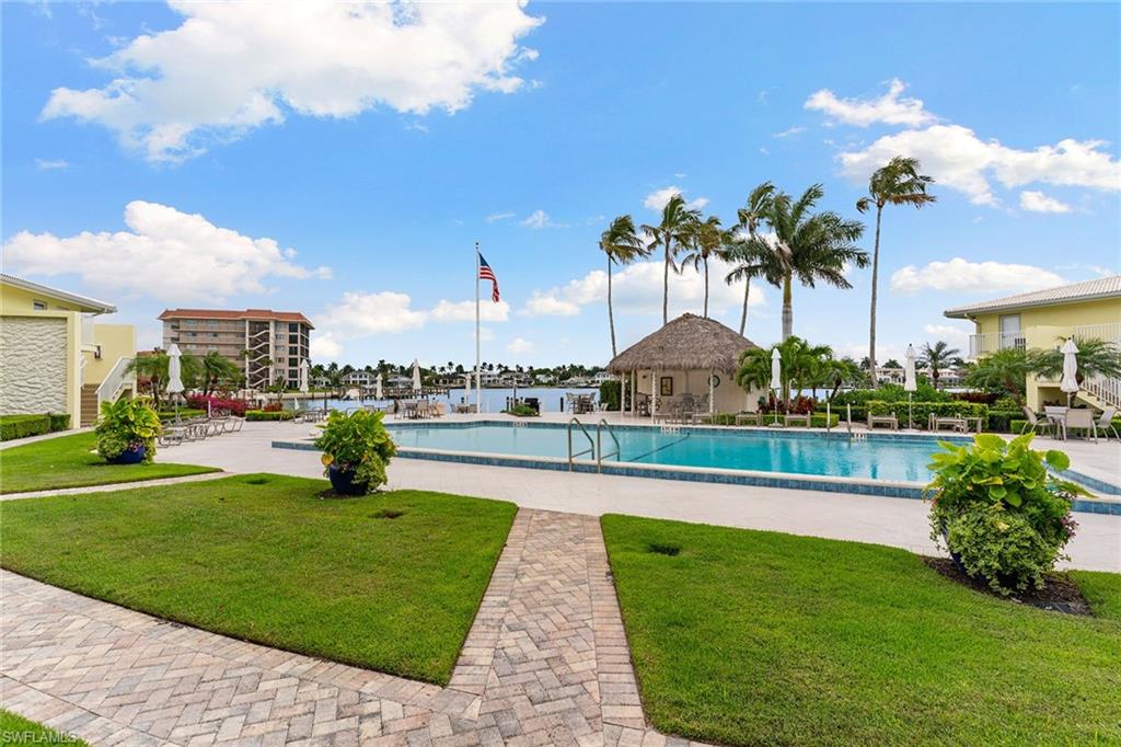 2850 Gulf Shore BLVD N 106 photo 29