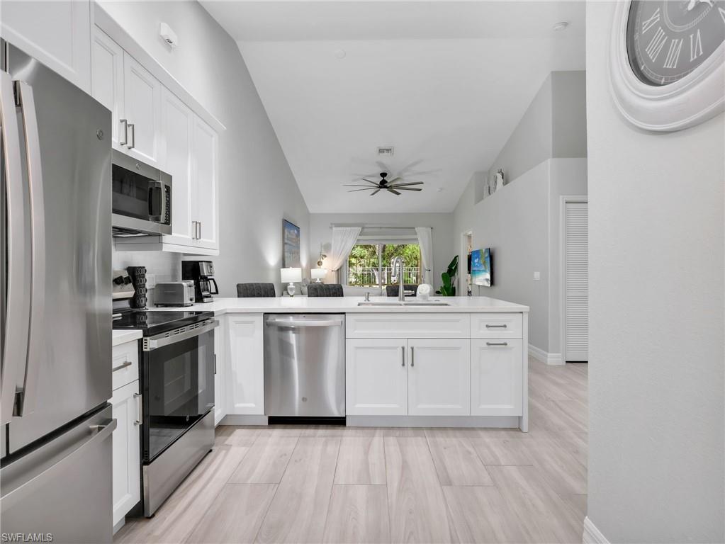3505 Avion Woods CT 902