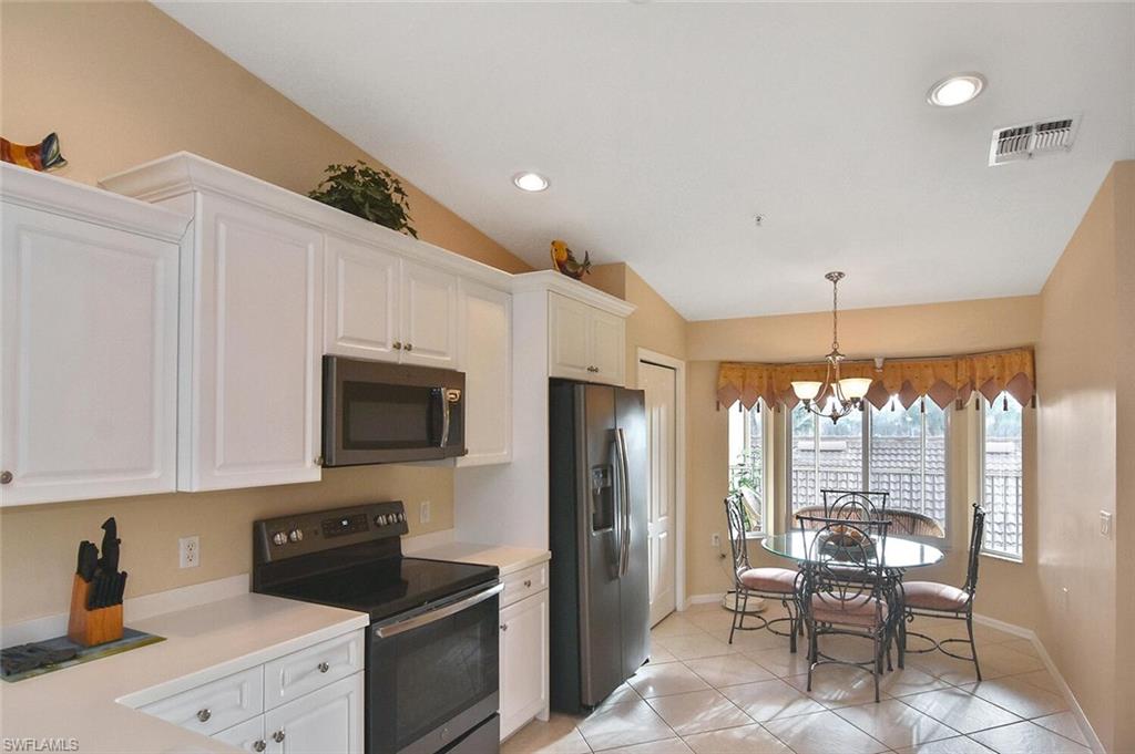 3870 SAWGRASS WAY 2521 photo 24