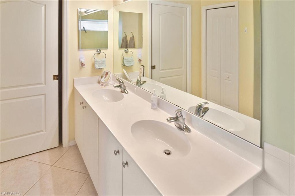 3870 SAWGRASS WAY 2521 photo 35