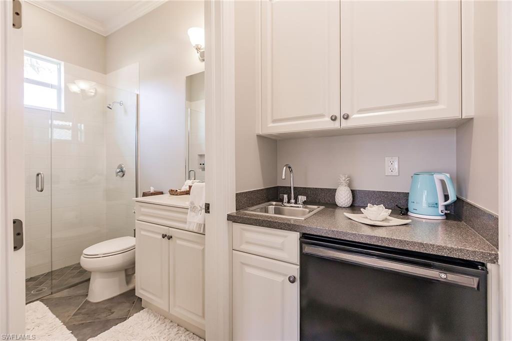 6105 Dogleg DR photo 34