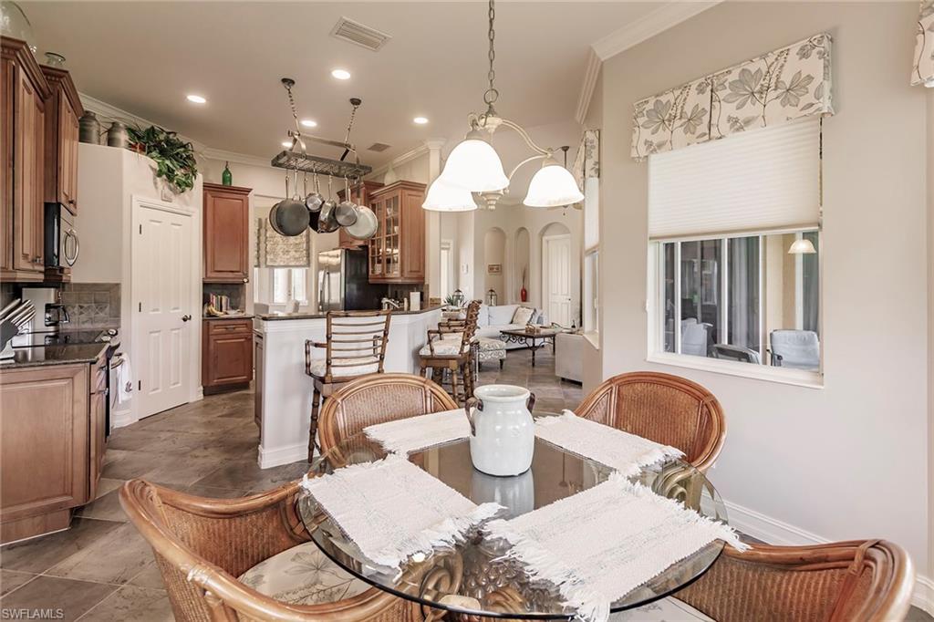 6105 Dogleg DR photo 21