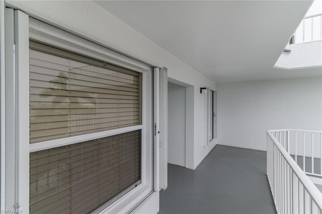 991 Barfield DR 403 photo 18