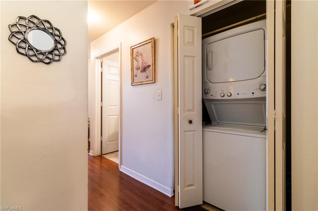950 Hancock Creek South BLVD 411 photo 22