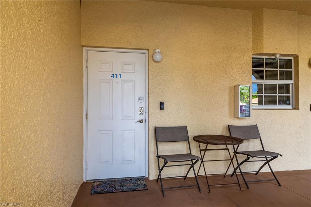 950 Hancock Creek South BLVD 411 photo 34