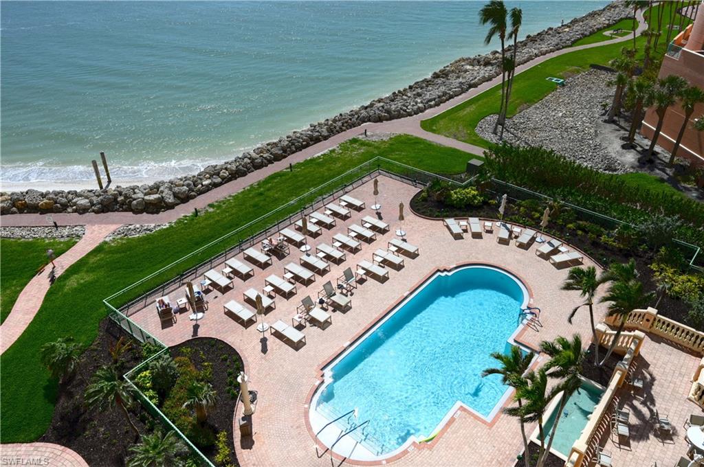 980 Cape Marco DR 706 photo 36