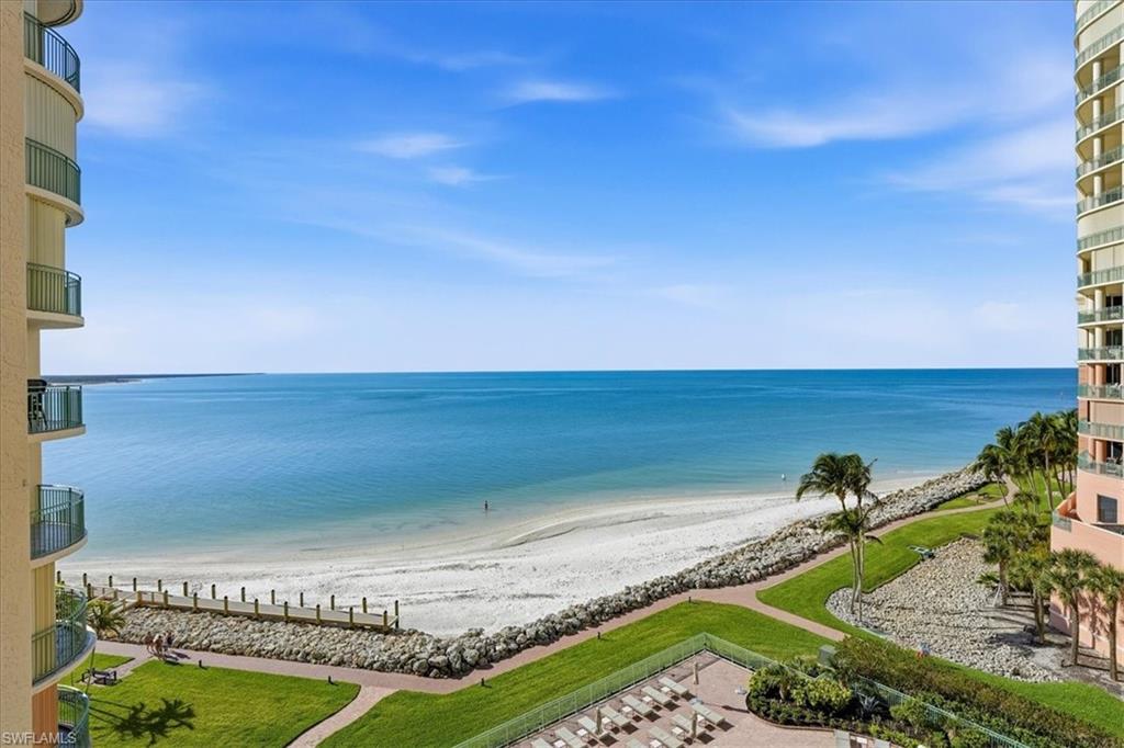 980 Cape Marco DR 706 photo 31