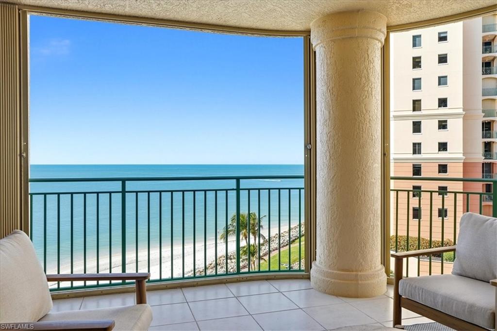980 Cape Marco DR 706 photo 21