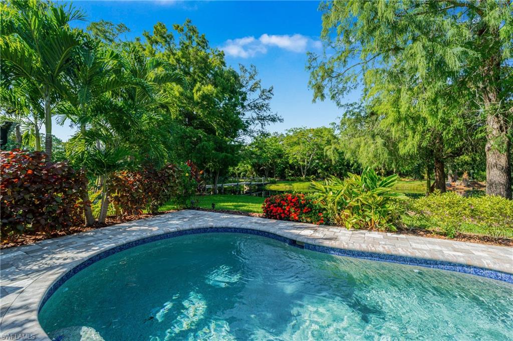 13672 Pine Villa LN photo 34