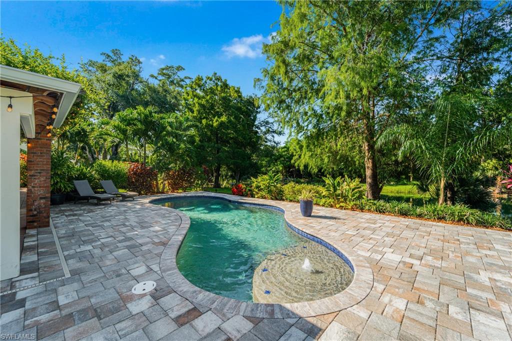 13672 Pine Villa LN photo 31