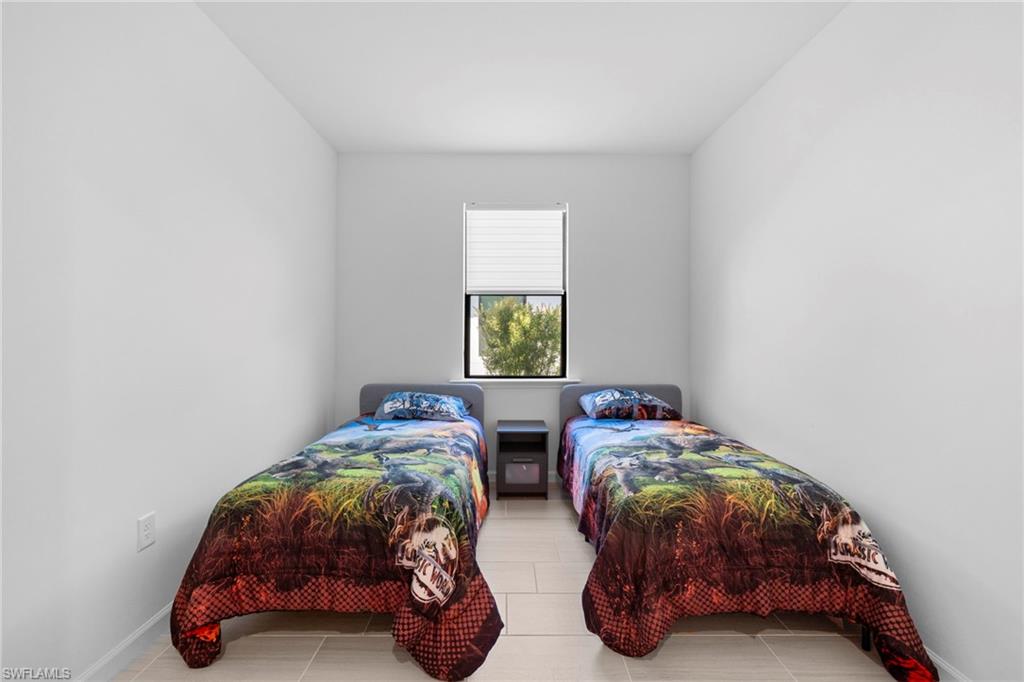 Flex room