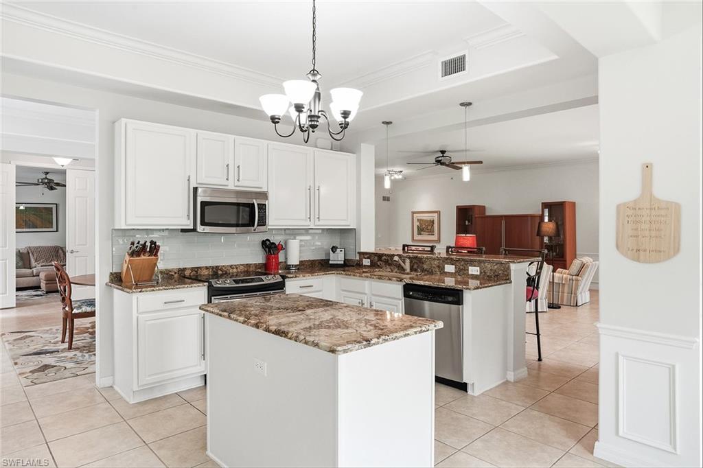 12026 Covent Garden CT 501 photo 13