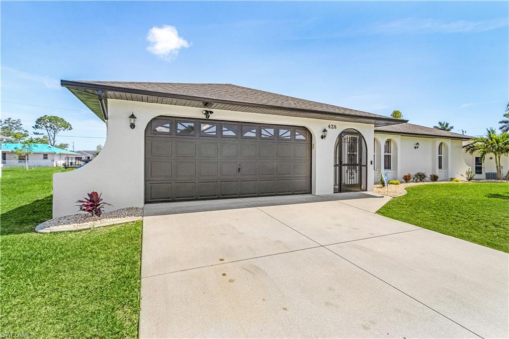 428 SW 37th ST