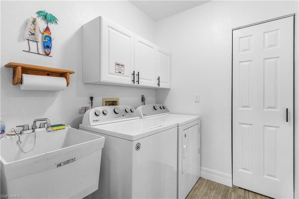 428 SW 37th ST photo 18