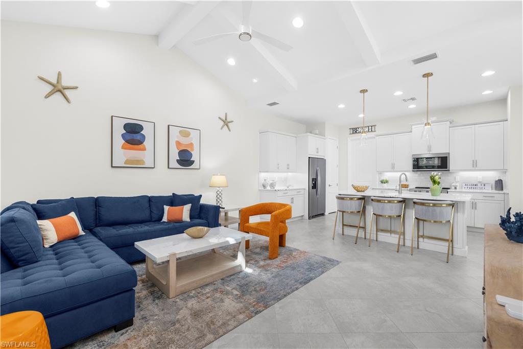 7080 Saona CT photo 10