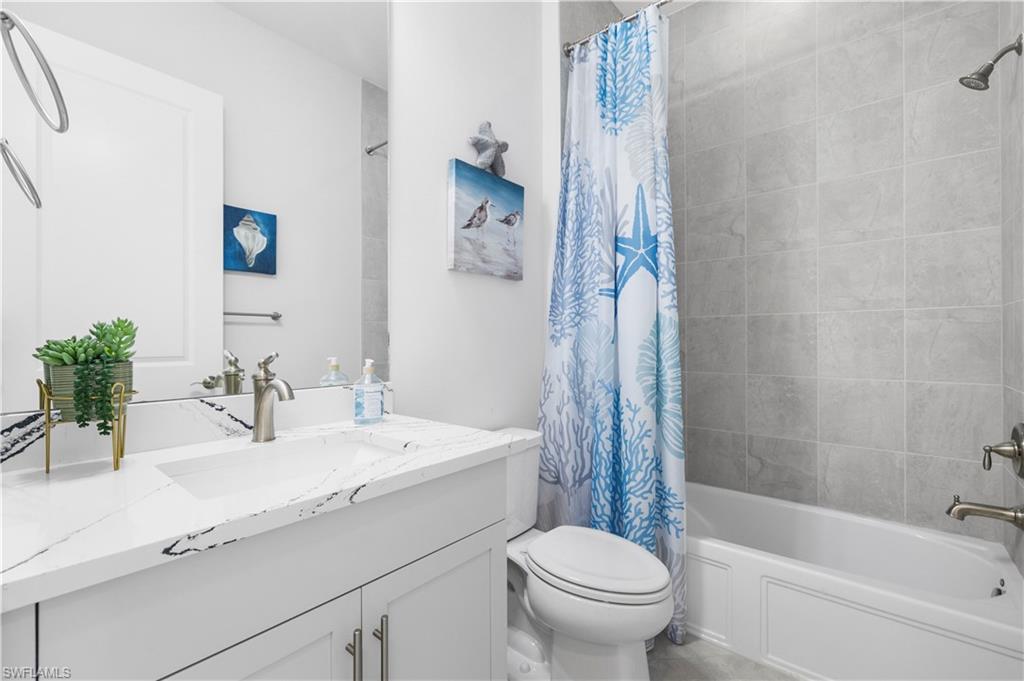 7080 Saona CT photo 18