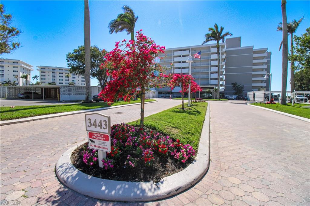 3443 Gulf Shore BLVD N 213