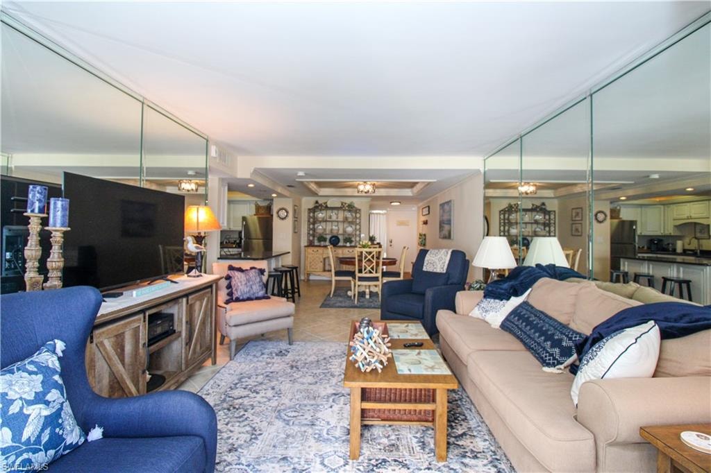 3443 Gulf Shore BLVD N 213 photo 10