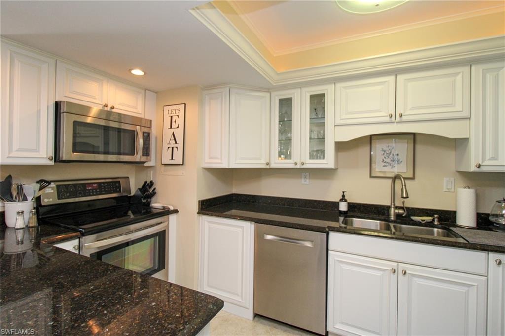 3443 Gulf Shore BLVD N 213 photo 18