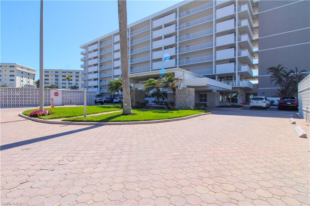 3443 Gulf Shore BLVD N 213