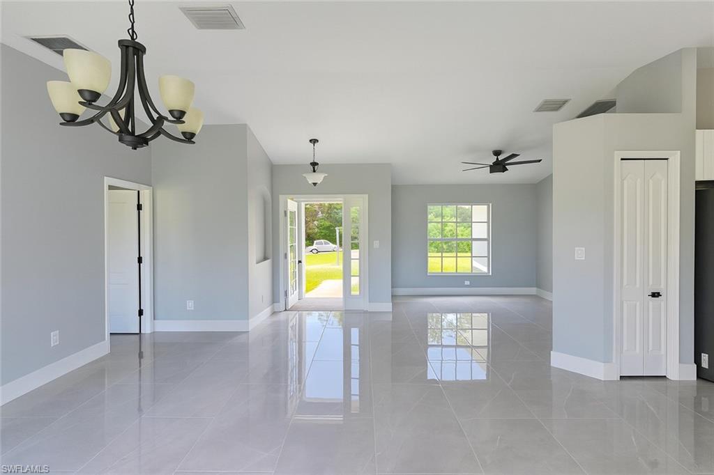 116 Ridgemont DR