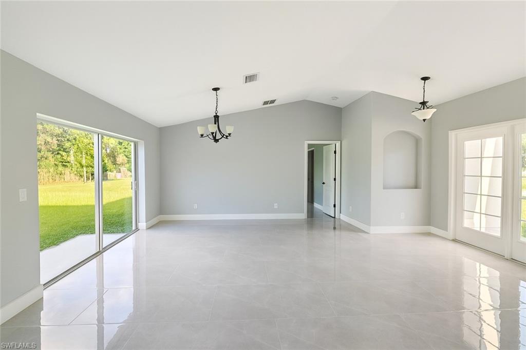 116 Ridgemont DR photo 18
