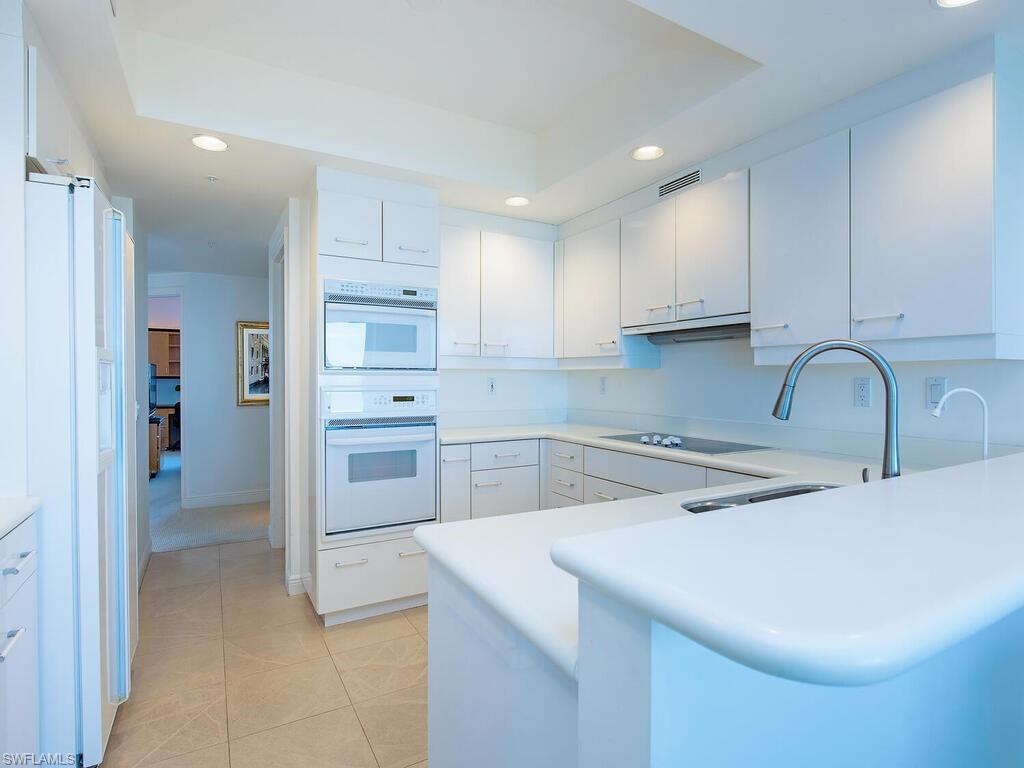 7225 Pelican Bay BLVD 1703 photo 6