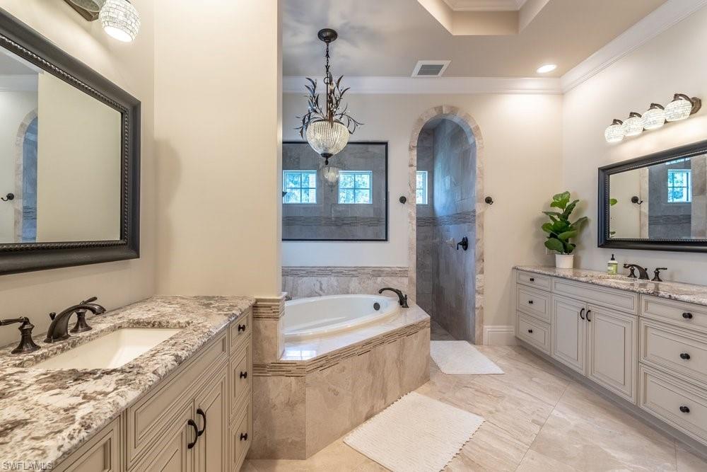 Primary Bathroom soaking tub, separate shower and double vanities