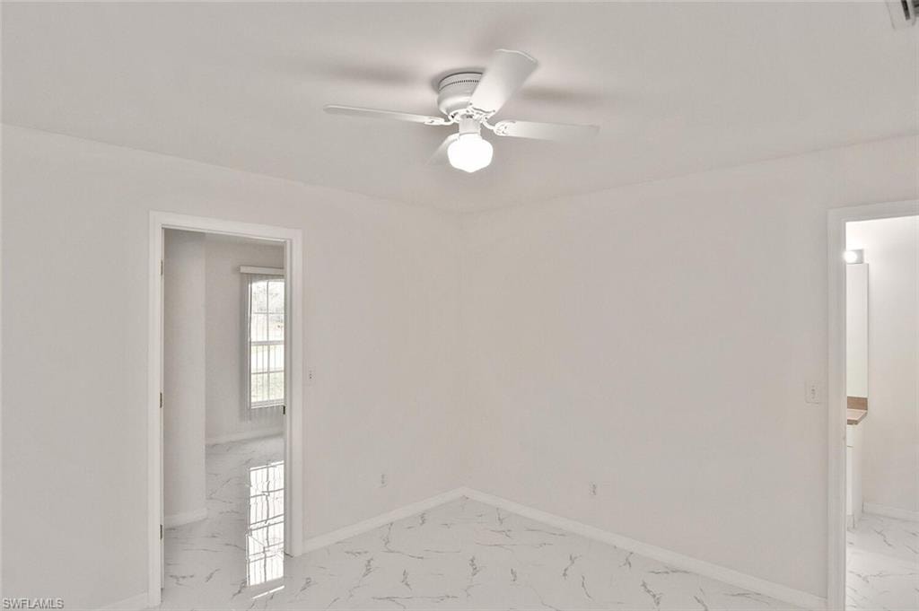530 Peerless CIR photo 13